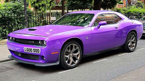 Dodge Challenger